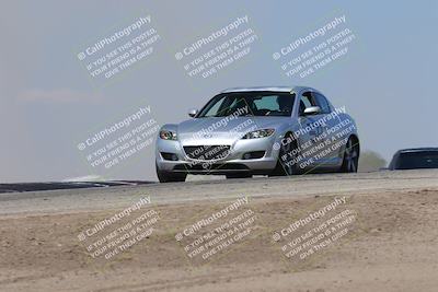 media/Oct-04-2025-OnGrid (Sat) [[44bd565ffa]]/Yellow Group/Grapevine/